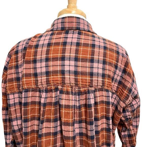 Anthropologie Boxy Distressed Cropped Plaid Button Front Shirt size Small - Picture 5 of 9